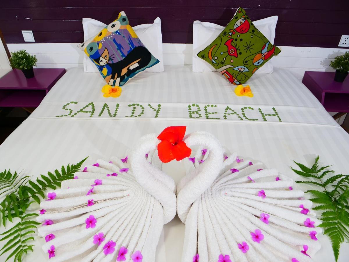 Sandy Beach Bungalows By Ehm Koh Rong Sanloem Exterior foto
